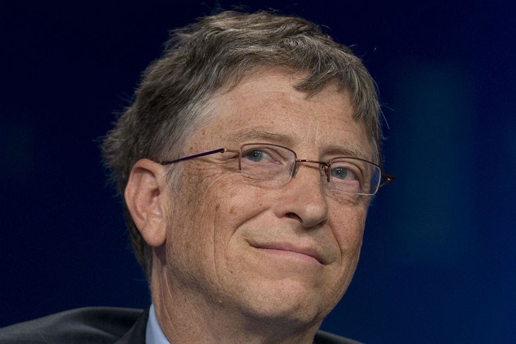 Самочипирование: Билл Гейтс сделал прививку от коронавируса