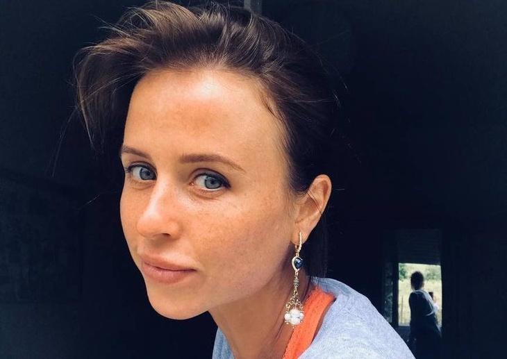 «Бешеная энергетика»: Карпович впервые опубликовала страстное фото с Прилучным «Бешеная энергетика»: Карпович впервые опубликовала страстное фото с Прилучным