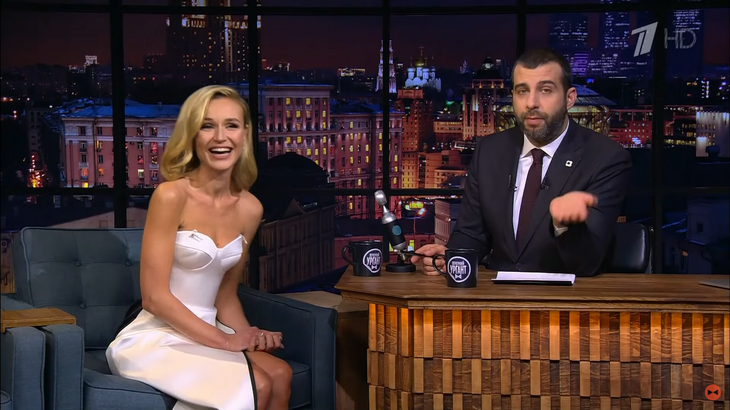 «Мама дорогая, что происходит?»: Гагариной пришлось стонать за стенкой от спящей дочери