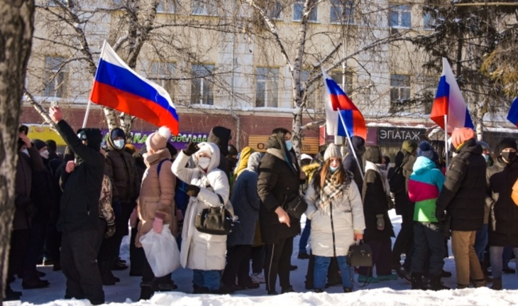 Политолог об ослаблении мер на митингах: «В России один из самых мягких режимов»