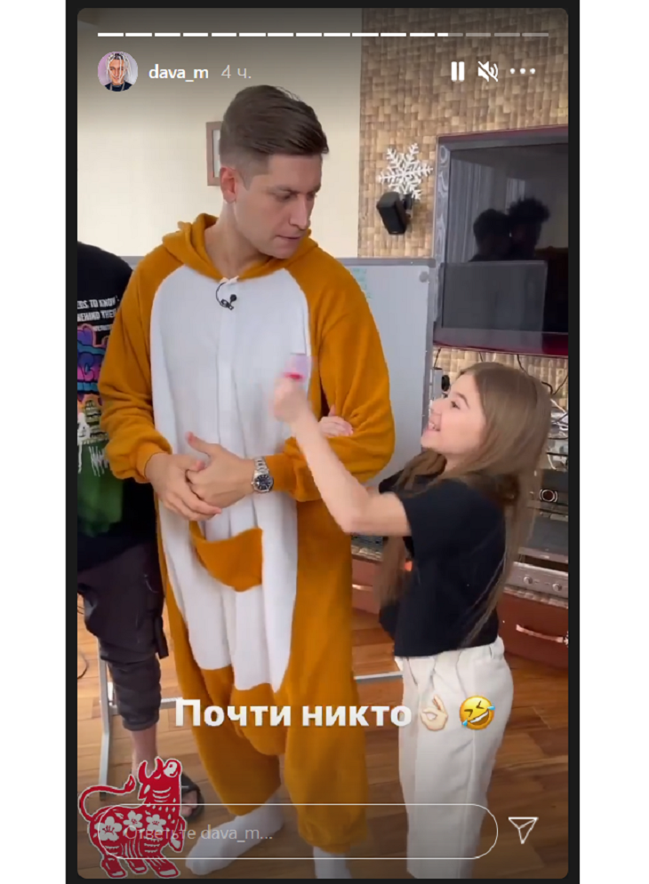«Пап, пошли тебе ногти накрасим»: у Давы внезапно появилась дочка-милашка