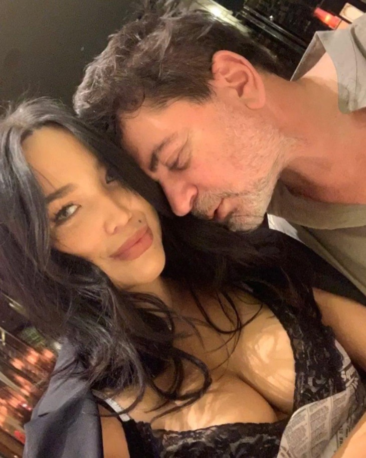 «Саше снесло крышу»: самые горячие фото Цекало и его молодой жены 