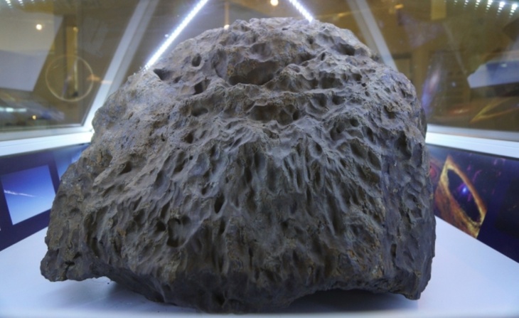 Эксперт о падении метеоритов: «Надо создавать систему защиты»