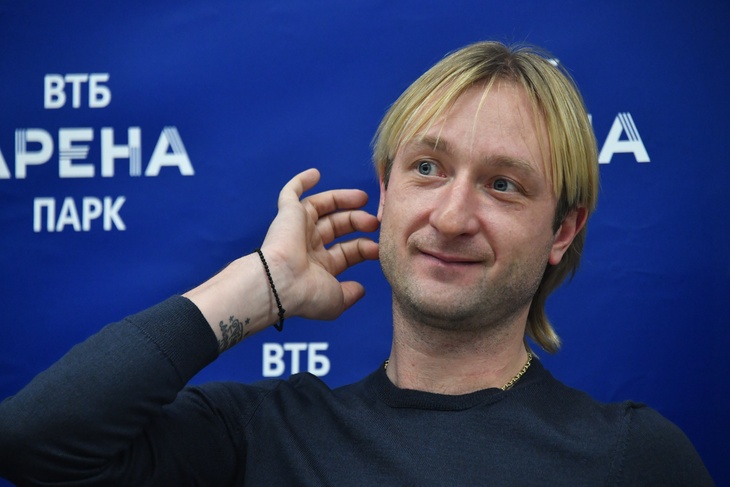 «Будущий чемпион»: Плющенко умилил поклонников снимком вместе с сыном-карапузом
