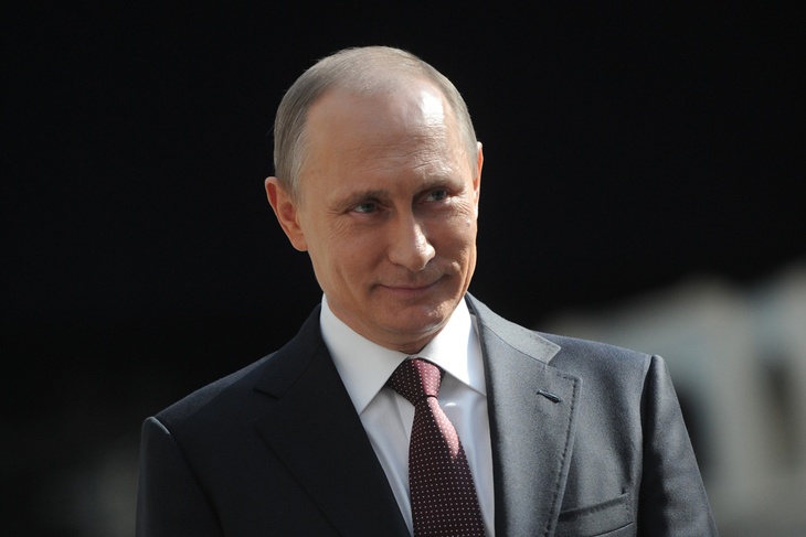 Владимир Путин поздравил защитников Отечества с праздником.