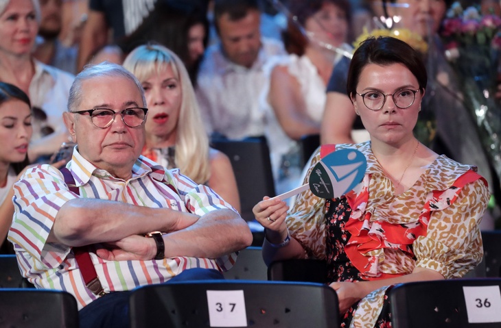 «Это хамство!»: Брухунову возмутило сравнение с разлучницей Еленой Степаненко