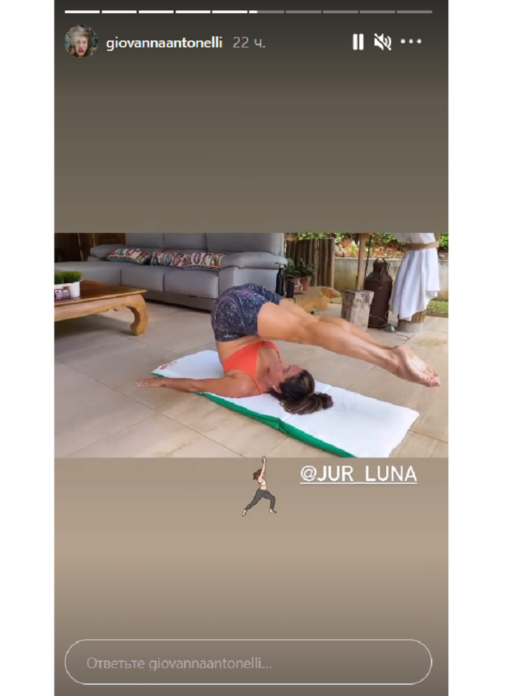 Знойная Жади из сериала «Клон» показала, как умеет закидывать ноги за голову