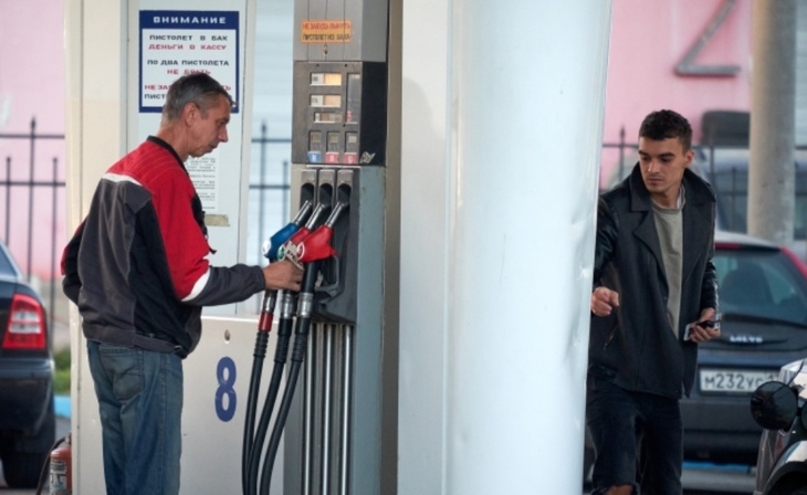 Эксперт о снижении цен на бензин: «Отрасль не даст наполнения бюджета»