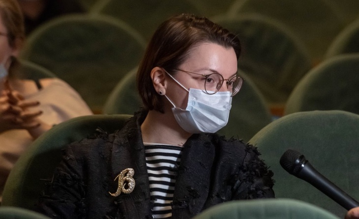 «Оперироваться желания нет»: Брухунова осадила подписчицу из-за комплимента