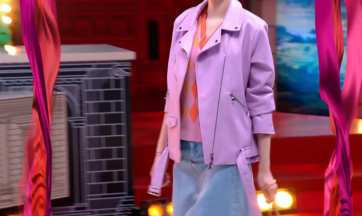 Продолжают плыть: Эвелина Хромченко назвала «бессмертные» тренды этого сезона