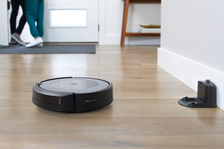 Что может робот-пылесос Roomba i3+