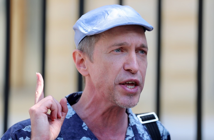 «Киркоров — это не творчество»: Соседов оценил новый альбом Земфиры