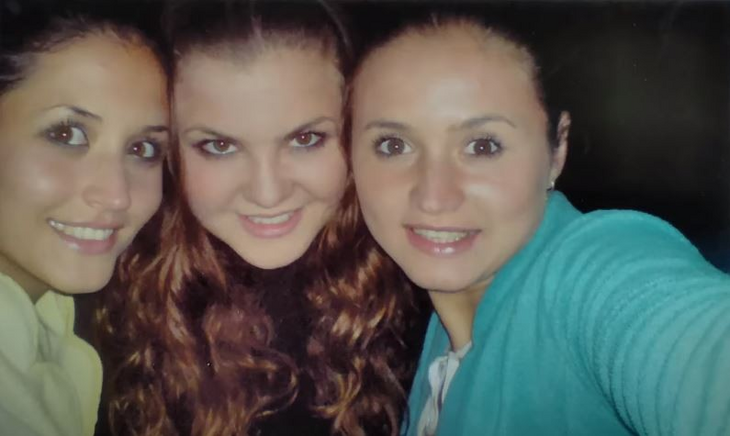 «Росла пампушкой»: уникальные снимки солистки Little Big Сони Таюрской из детства произвели фурор в 