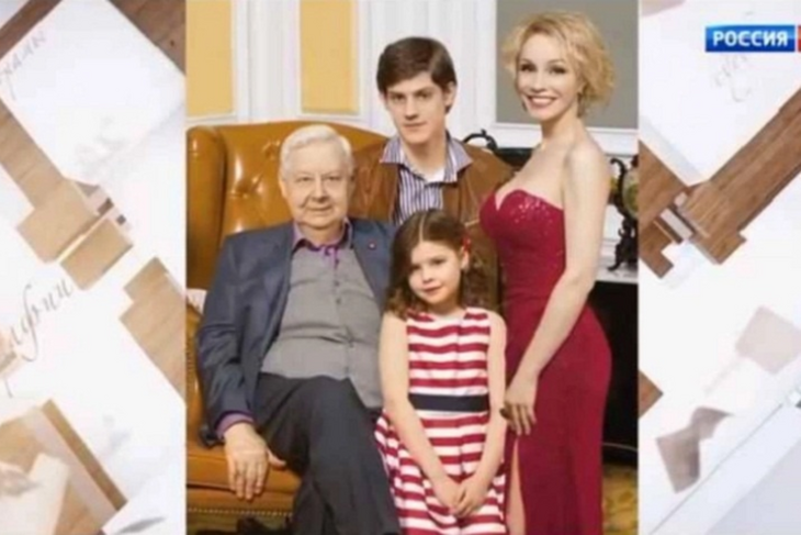 «Хотелось, чтобы была связь»: вдова Табакова рассказала о главной трагедии режиссера