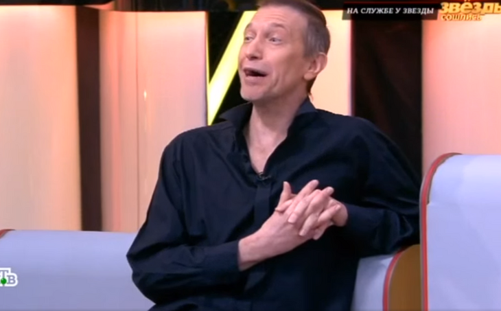 «Нам с мамой хорошо»: Соседов поведал о жизни на 57 квадратных метрах