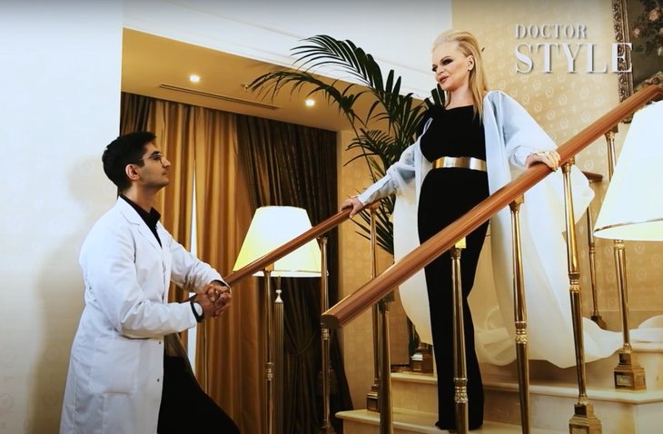 «Это леопардовое нечто я хотел сжечь»: дизайнер разнес стиль Долиной «Это леопардовое нечто я хотел сжечь»: дизайнер разнес стиль Долиной