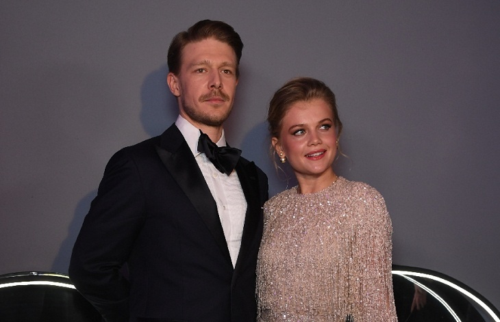 «Люблю тебя и очень горжусь»: Мария Ивакова трогательно поздравила Никиту Ефремова с 33-летием