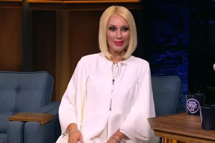 Продолжалось недолго: Кудрявцева призналась, что в молодости запрещала сыну называть себя мамой Продолжалось недолго: Кудрявцева призналась, что в молодости запрещала сыну называть себя мамой