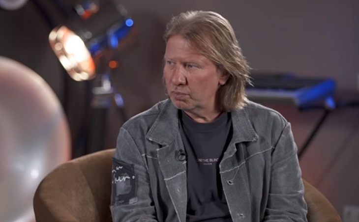 «Могла бы быть медсестрой»: Дробыш недоумевает, зачем Бузова полезла в музыку