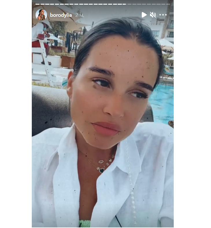 «Тети лет за 50. Наверное, несчастливы»: Бородина составила портрет своего хейтера