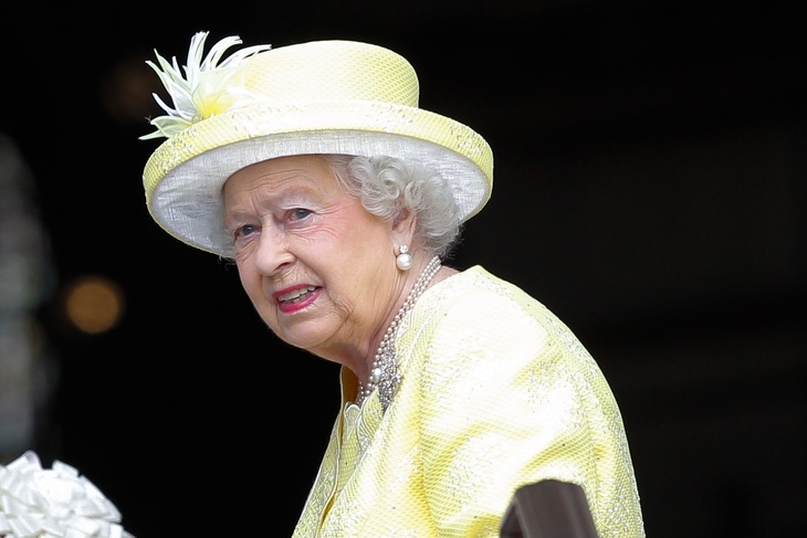 Черная полоса: королева Елизавета II потеряла любимца