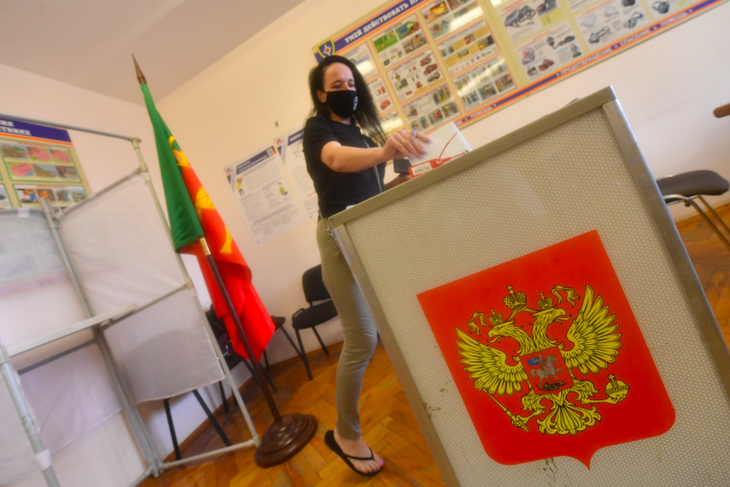 «Это не постирония»: рэпер Гнойный решил стать депутатом Госдумы