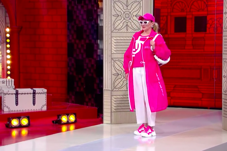 «Дорого и богато»: Хромченко показала модный образ для женщин 40-50 лет