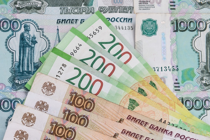 Деньги против заразы: 200-рублевую купюру сделают «антимикробной»