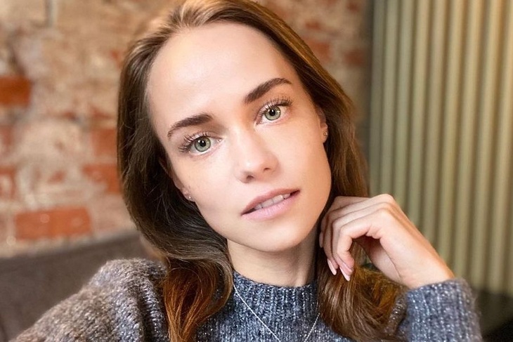 Красавица с известной фамилией: что известно о новой «любовнице» Харламова