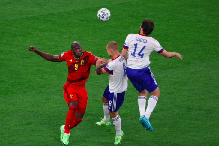 «Много ошибок»: Дзюба не стал лучшим бомбардиром сборной после матча с Бельгией