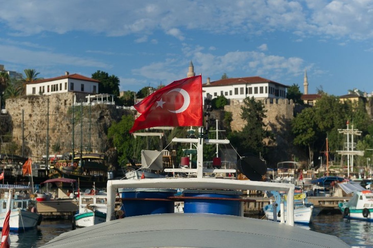 Турецкие опасения: почему курорты республики вновь могут закрыть для россиян