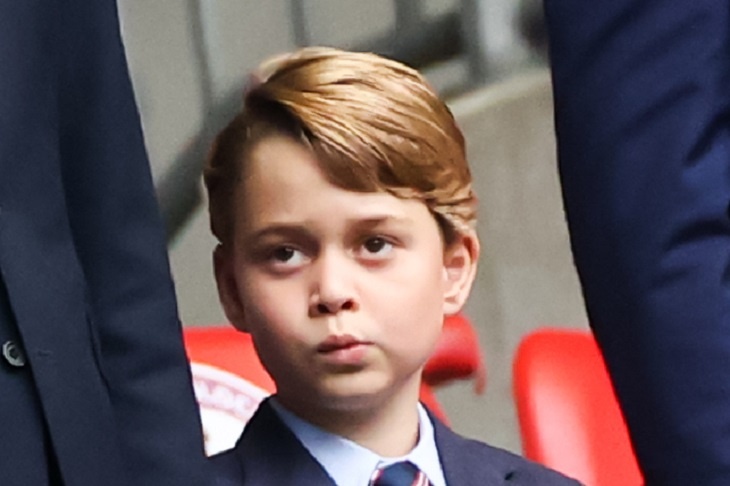 «Мир любит тебя!»: принцу Джорджу исполнилось восемь лет