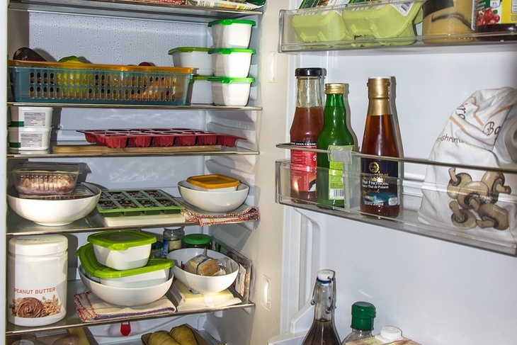 Диетолог рассказала о правильном хранении готовой еды в холодильнике