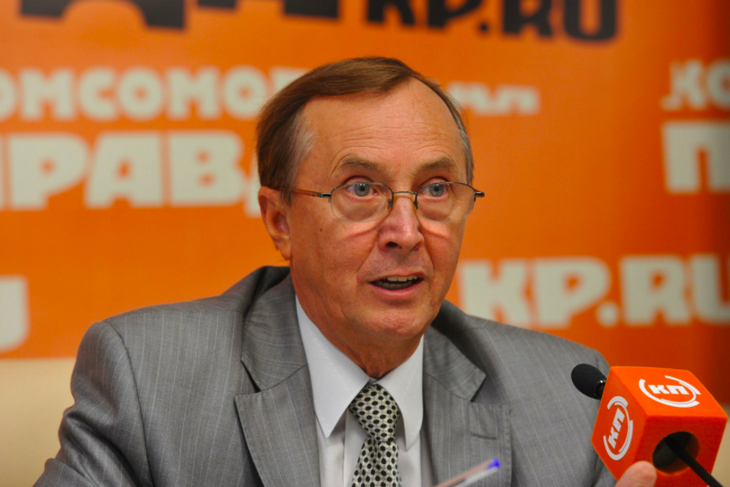 Николай Бурляев, который снимался у Тарковского, назвал российское кино омерзительным Николай Бурляев, который снимался у Тарковского, назвал российское кино омерзительным