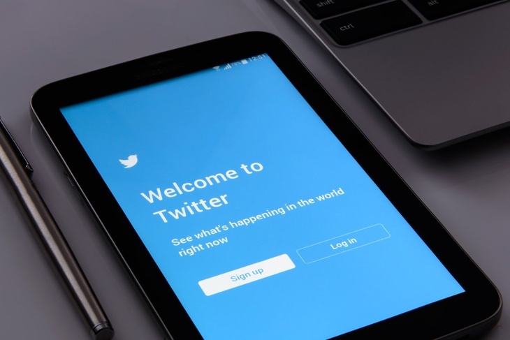 «Должны уйти»: деятельность Twitter в России сравнили с оказанием услуг без лицензии