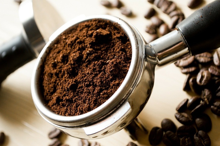 Диетолог разрушила миф о вреде кофе и соли при повышенном давлении