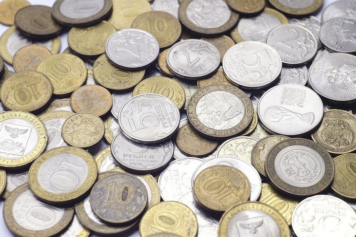 Финансовый эксперт назвал логичным обвал рубля