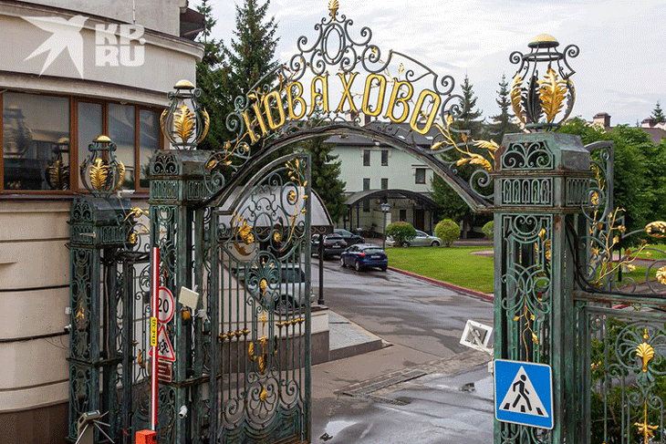 Лжет и плетет интриги: Волочкова обвинила соседку из группы «Стрелки» во вранье