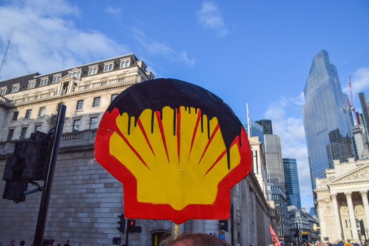 Обрушится все: топ-менеджер Shell предрек скорые массовые банкротства автозаправок в России