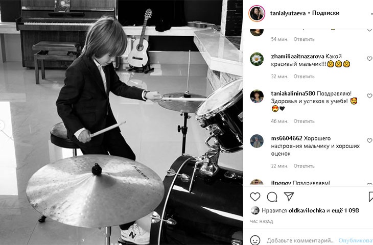 «Красота у вас в роду»: наследник  Агнии Дитковските и Татьяны Лютаевой восхитил фолловеров