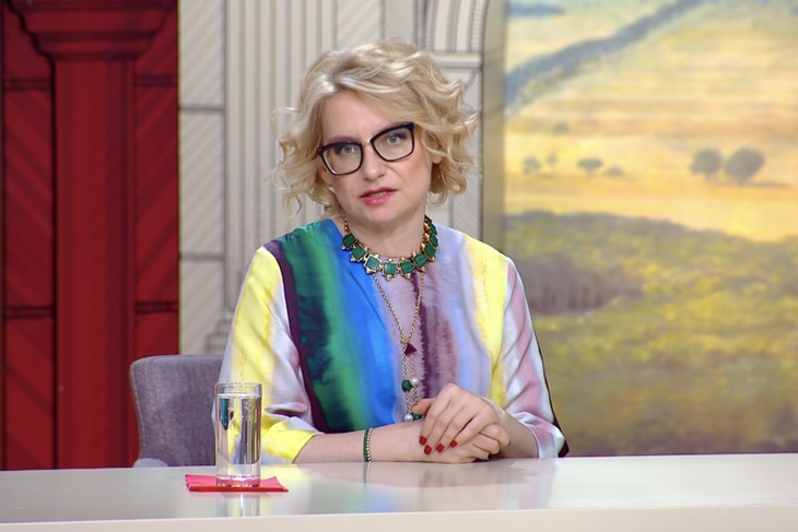 Хромченко показала «детскую» юбку, которая может выглядеть, как вещь от Christian Dior: видео Хромченко показала «детскую» юбку, которая может выглядеть, как вещь от Christian Dior: видео