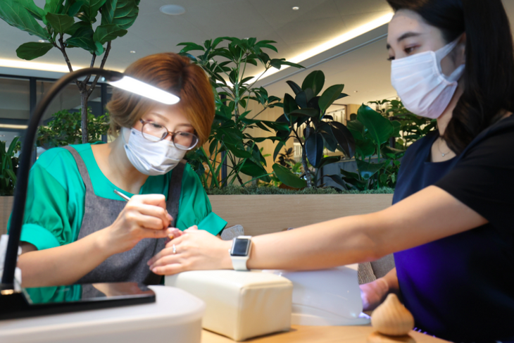 Мужская косметика и уход, которые будут полезны женщинам