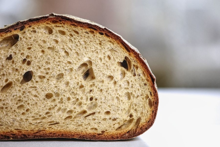 Не толстеть, а хорошеть: сколько хлеба можно есть в день без вреда для фигуры