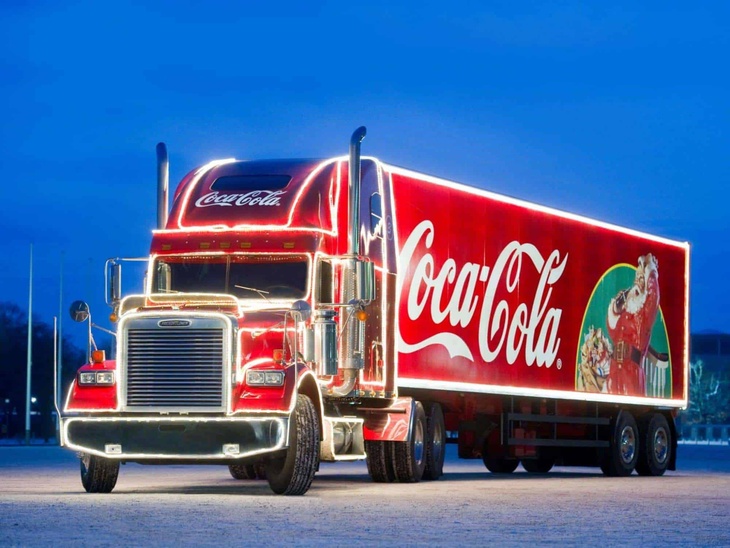 Дарт Вейдер вместо Санты: как создавали легендарную новогоднюю рекламу Coca-Cola?
