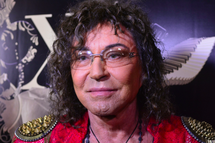 Знаменитые мужчины, которые увеличили губы Знаменитые мужчины, которые увеличили губы