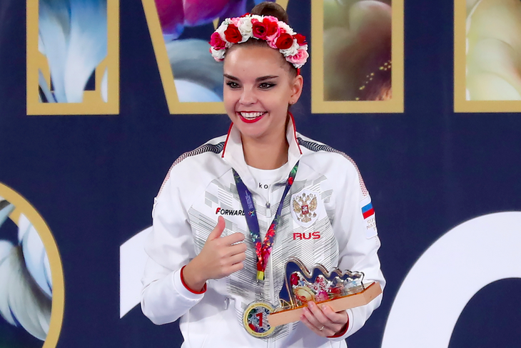 Два рекорда: Дина Аверина стала чемпионкой мира по художественной гимнастике