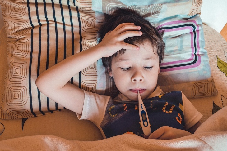Ученые описали симптомы постковидного синдрома у детей