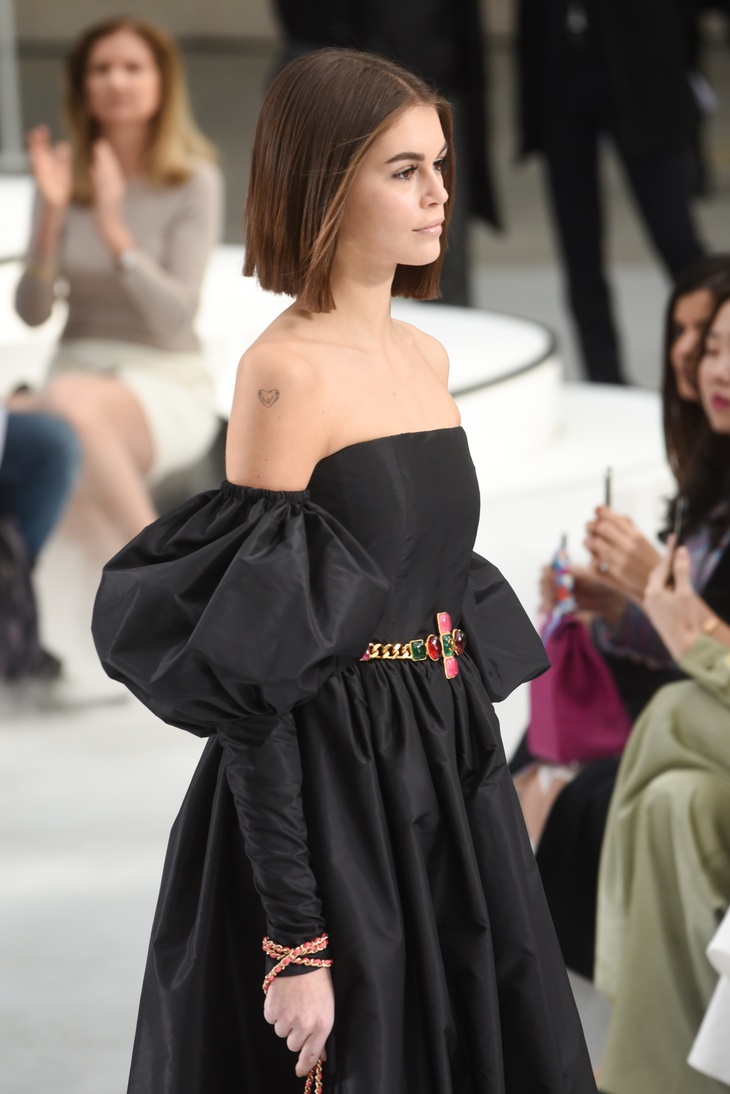 «Веник»: ультрамодная стрижка зимы 2021/22 года