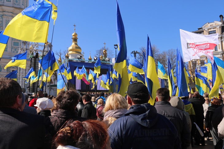 «Освободить Украину от живущего там населения»: политолог о планах украинских властей