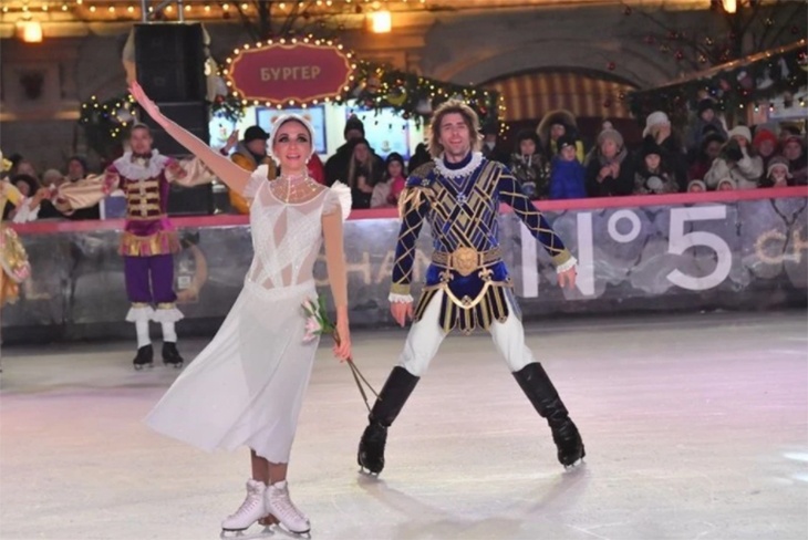 Сбрил бороду и помолодел: как сейчас выглядит муж больной раком Анастасии Заворотнюк